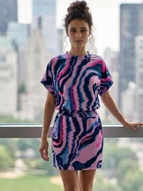 Tek Gear SZ S 2-piece skirt set purple, blue & pink, top bust 38”+ dolman sleeve